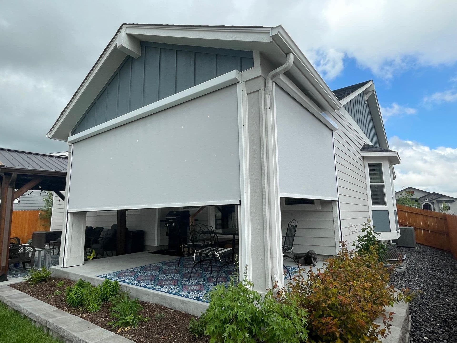 imgi_1_Retractable-Awning-Colorado.jpg